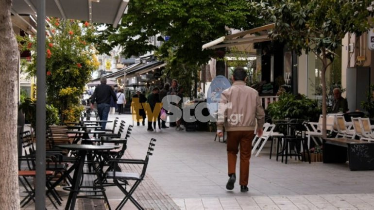 BLACK FRIDAY: Άνιση μάχη των “μικρών” με τους “μεγάλους” της αγοράς. (video)